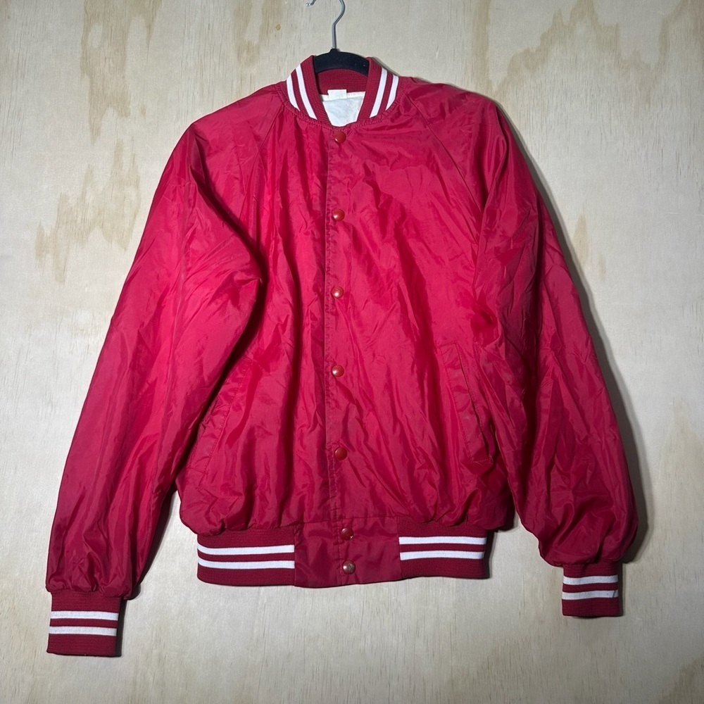 1970s 80s Wisconsin Red Varsity Vintage Logo Script Snap Jacket Size Medium